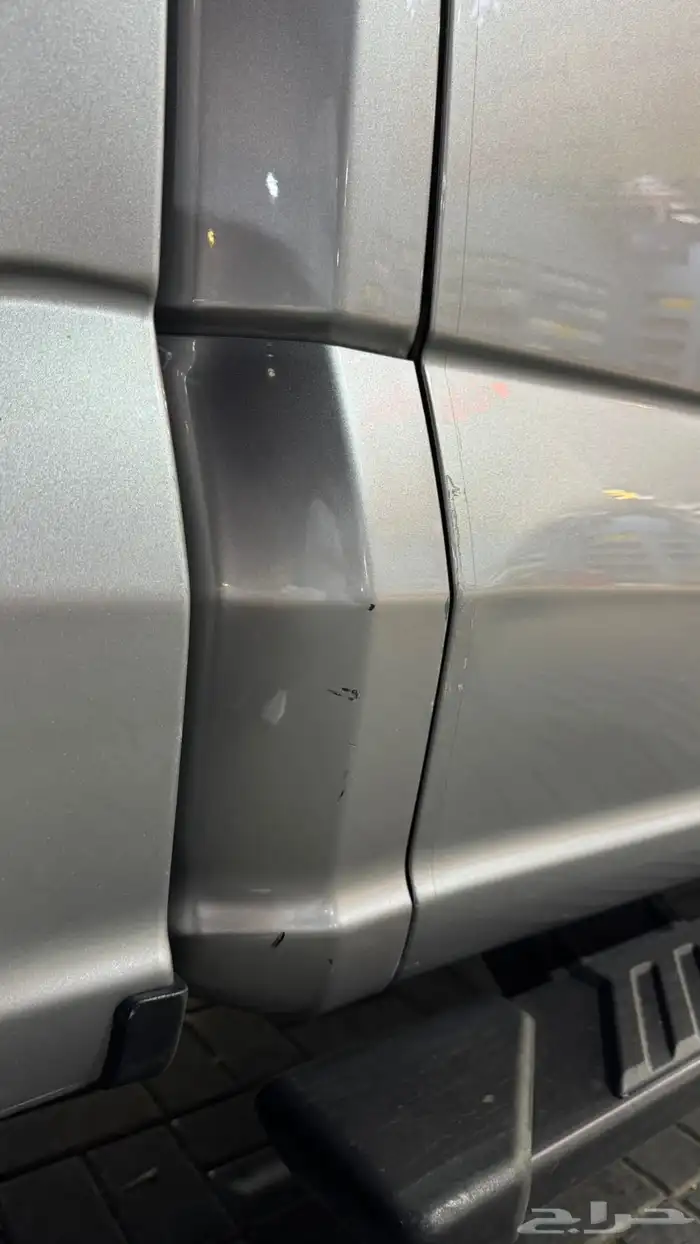 نوع السيارة فورد غمارتين الموديل 2023 v8 XLT. 7