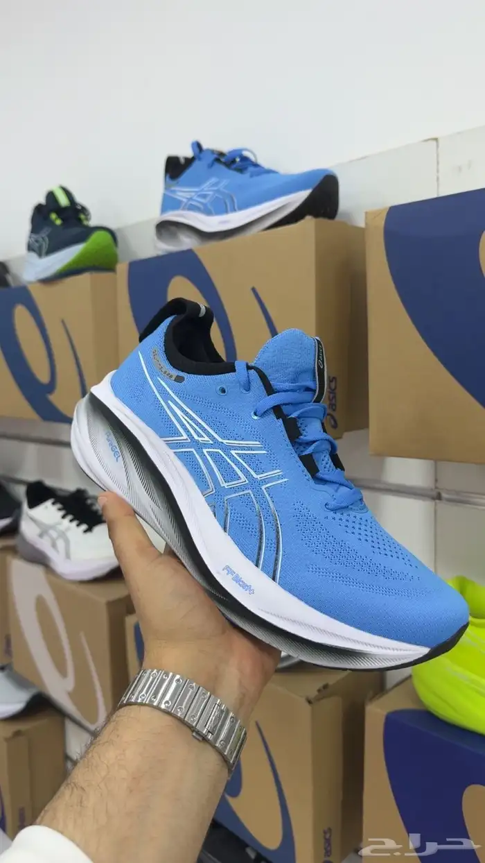 شوزات رسميه لويس فيتون وجزم لوربيانا ونيوبلانس واسكيس 31