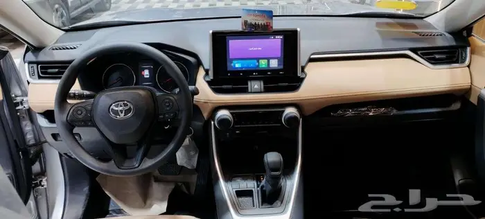 تويوتا راف فور استاندر بدون دبل 2025 بنزين 10