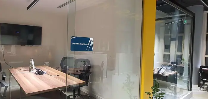 لوحات للمكاتب والشركات والمصانع والمستوصفات والمشافي 33