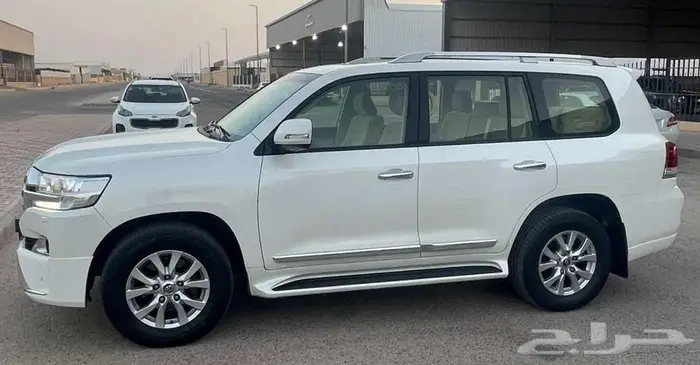 تويوتا GXR موديل 2017 1