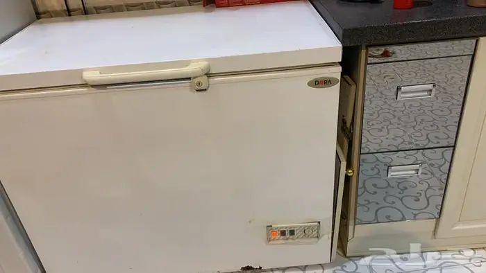 ثلاجة دورا مسطحة وثلاجة توشيبا طويلة 0