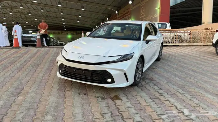 تويوتا كامري E 2025 بنزين استاندر 0