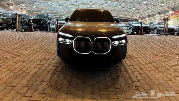 بي أم دبليو 735i موديل 2026 فل كامل أند فجول جديد M Kit 3