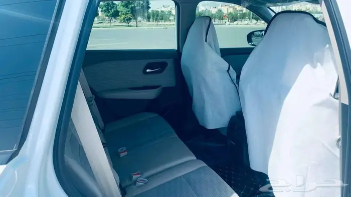 نيسان إكس تريل 2023   S 4WD 7 مقاعد للبيع 4