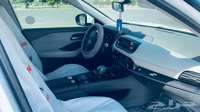 نيسان إكس تريل 2023   S 4WD 7 مقاعد للبيع 9