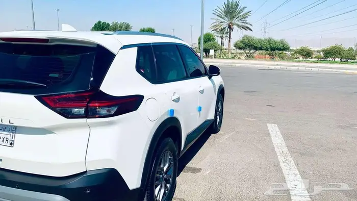 نيسان إكس تريل 2023   S 4WD 7 مقاعد للبيع 8