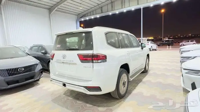 لاندكروزر جي اكس ار GXR L3 بنزين سعودي 2025 3