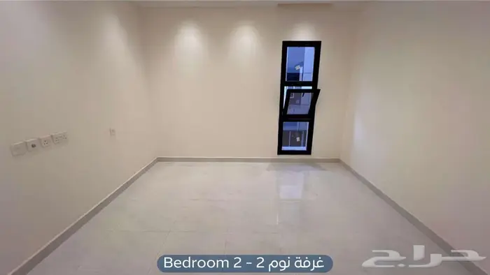 فيلا للإيجار   حي الجنادرية 15