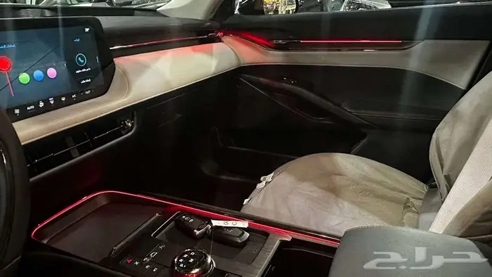 عرض خاص اقل سعر فورد توروس تيتانيوم 2025 7