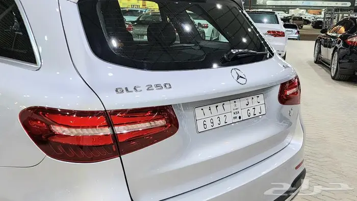 مرسديس GLC250 2016 8