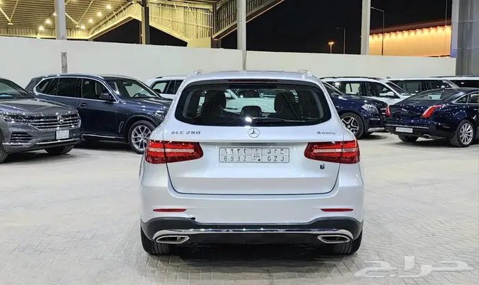 مرسديس GLC250 2016 9