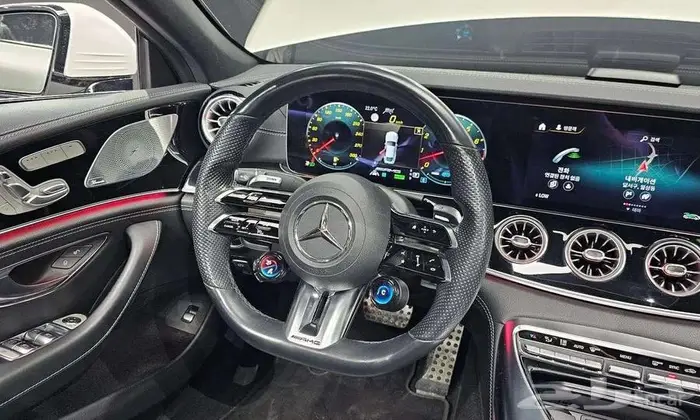 مرسيدس AMG GT 43 4MATIC 2022 - وارد كوريا 7