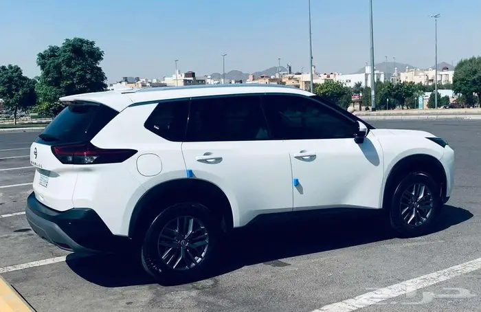 نيسان إكس تريل 2023   S 4WD 7 مقاعد للبيع 24