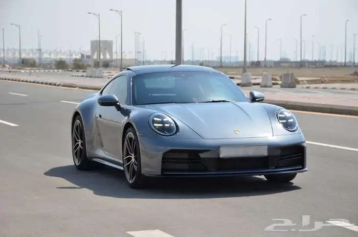 بورش 911 كاريرا موديل 2025 م 0