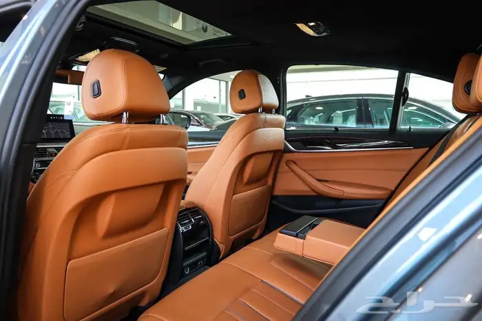 بي ام دبليو 520i موديل 2022 10