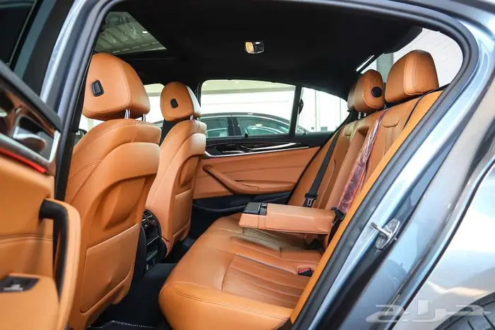 بي ام دبليو 520i موديل 2022 11