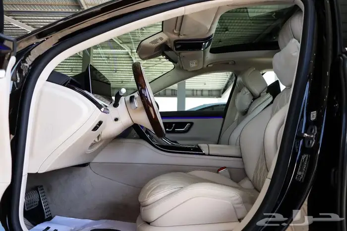 مرسيدس S580 AMG موديل 2022 عداد 65 الف كم 10