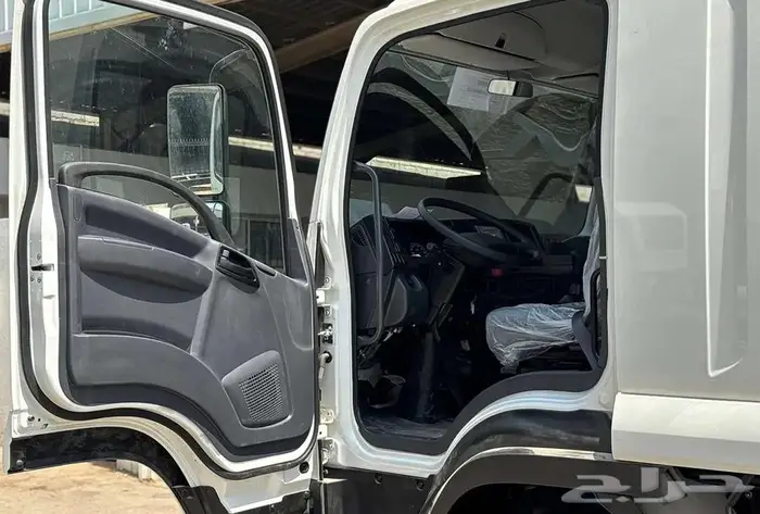 أيسوزو دينا 9.5 طن   موديل 2025 3