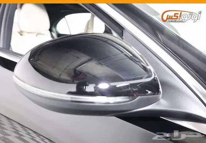 2025 مرسيدس C 300 17