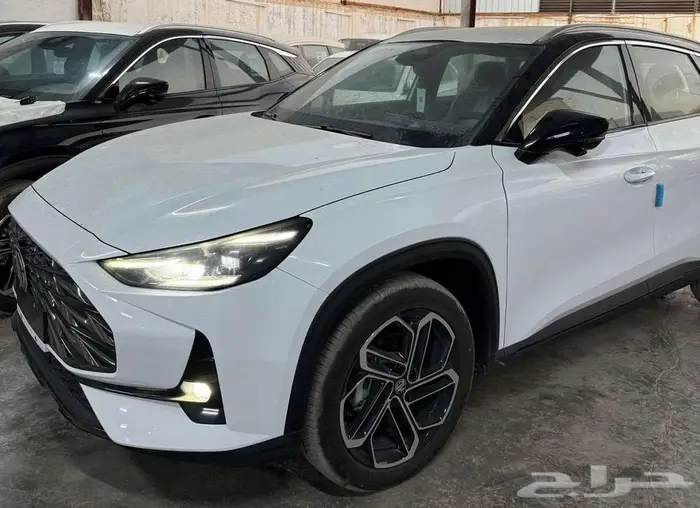 ام جي وان موديل 2025 فل كامل ب71900 غير شامل الضريبة 10