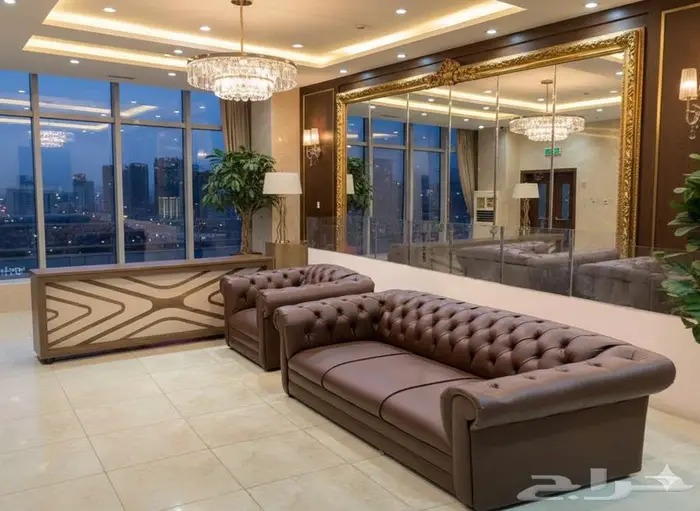 فخم كنب جلد مكتبي مريح وفي توصيل نفسو يوم طلب 4