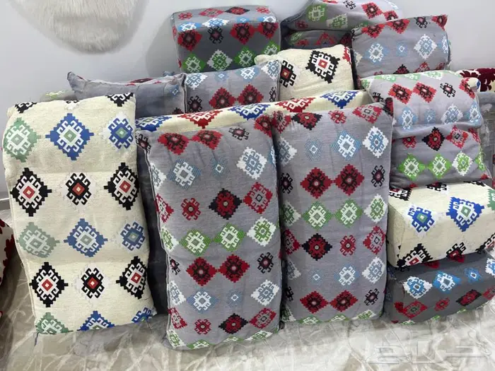 3 اطقم جلسات للبيع رفحاء 1