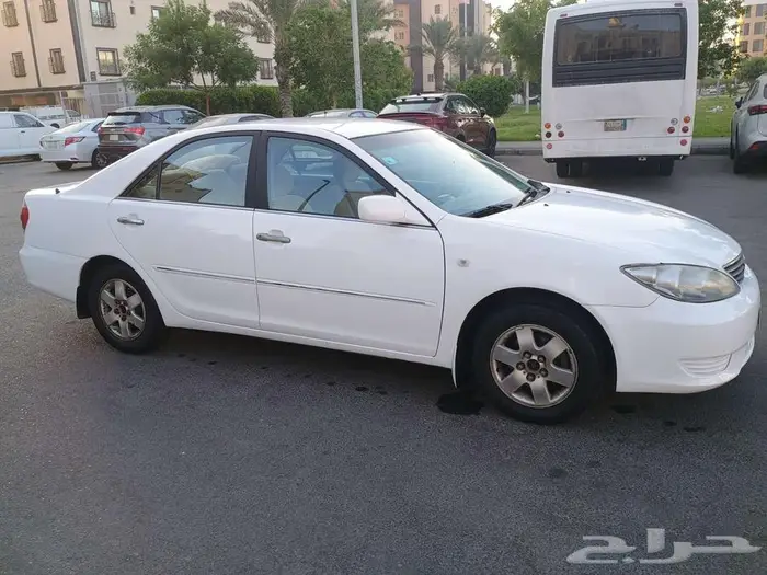 كامري 2005 أوتوماتيك للبيع 7