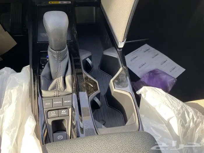 تويوتا كامري EPLUS هايبرد 2025 كاش - اقساط 6