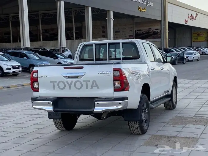 تويوتا هايلوكس vx6 سلندر بنزين فل كامل 2025 كاش - اقساط 10