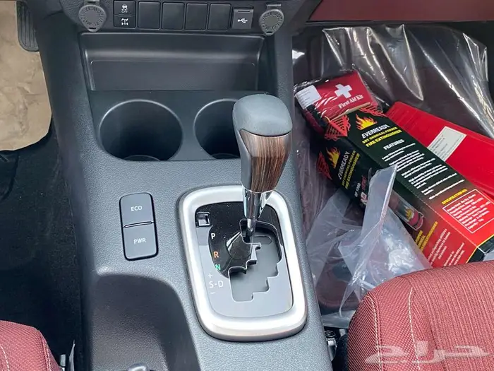 تويوتا هايلوكس vx6 سلندر بنزين فل كامل 2025 كاش - اقساط 5