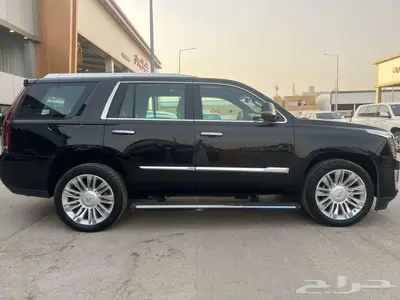 كاديلاك اسكاليد موديل 2019- معرض خلف للسيارات index