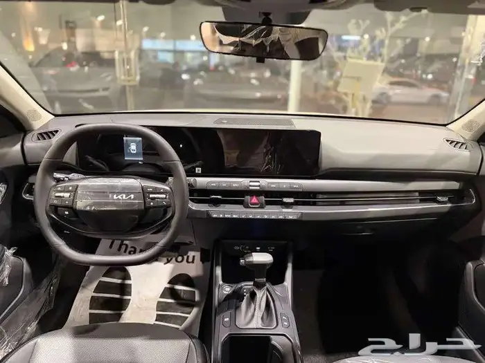 كيا K4 ماكينة 2000 فتحة بانوراما موديل2026 7