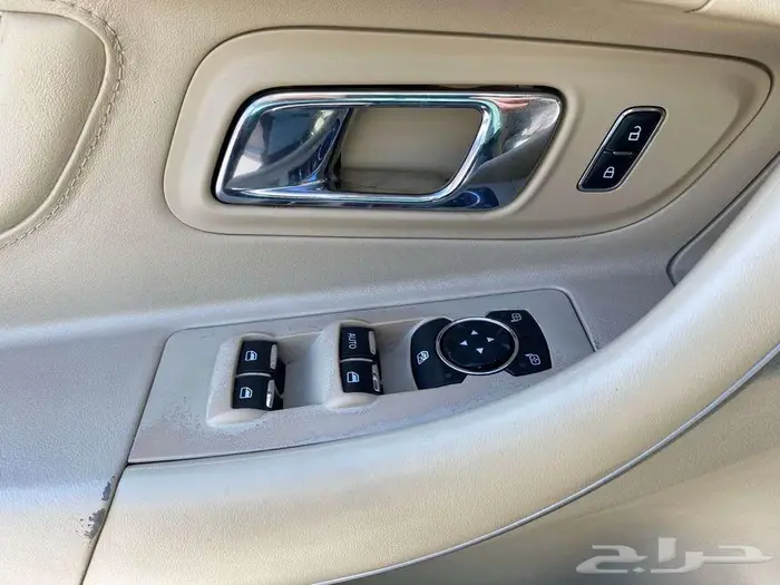 فورد تورس رمادي - 2017 7