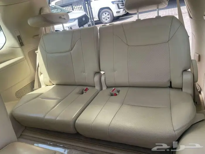 لكزس LX -570 سعودي 2015 فل كامل 31