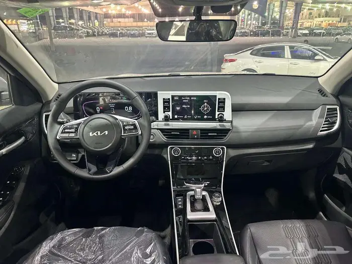 كيا سيلتوس GlS MIDنص فل2025عرض كاش85000 ريال 6