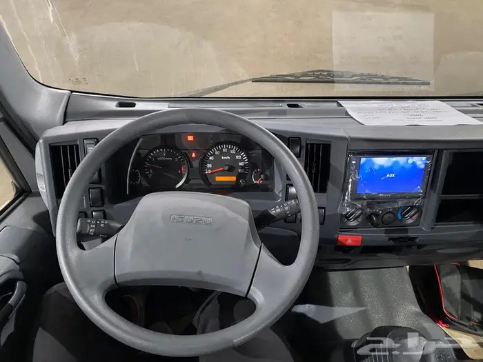 ايسوزو دينا 6 طن 6.10متر 2025 5