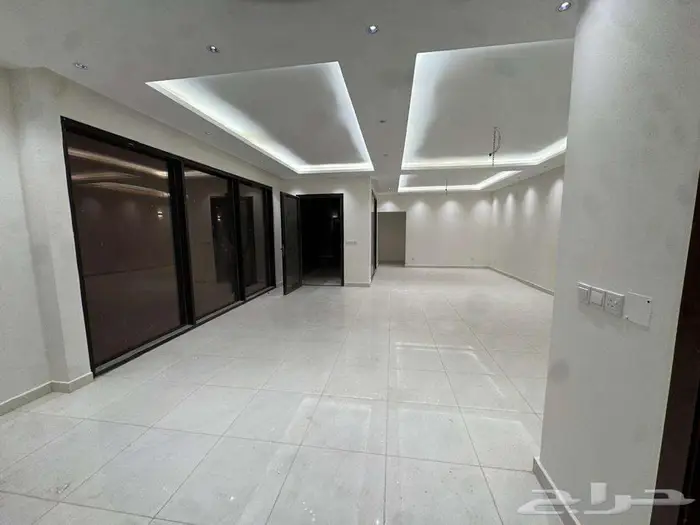 فيلا جديدة للإيجار ب 52 ألف   حي المشرقية   تصميم iHome 8