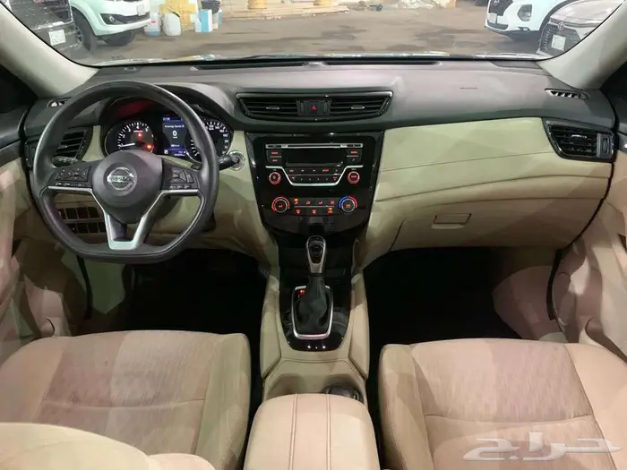 نيسان اكس تريل موديل 2020 نص فل 7