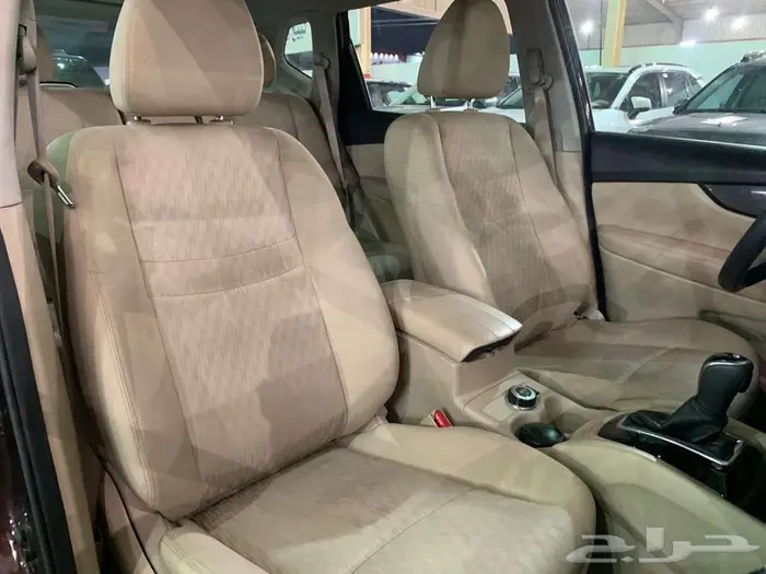 نيسان اكس تريل موديل 2020 نص فل 11