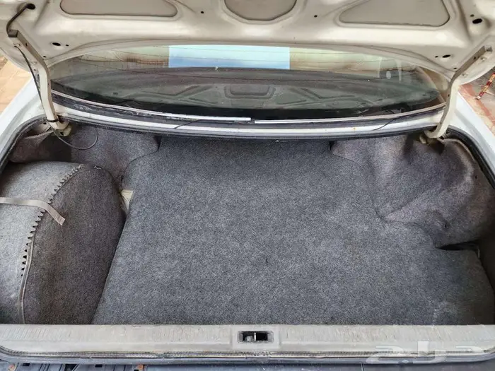 كرسيدا 1994 GL لوحة مميزة GLJ 68 16