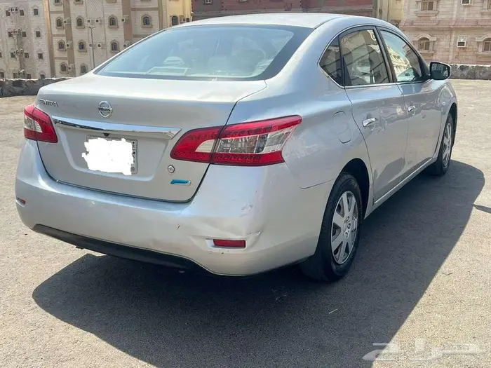 نيسان سنترا موديل 2014 للبيع 4