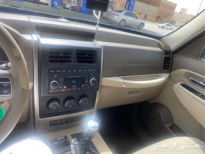 شيروكي ليبرتي 2012 V6 2