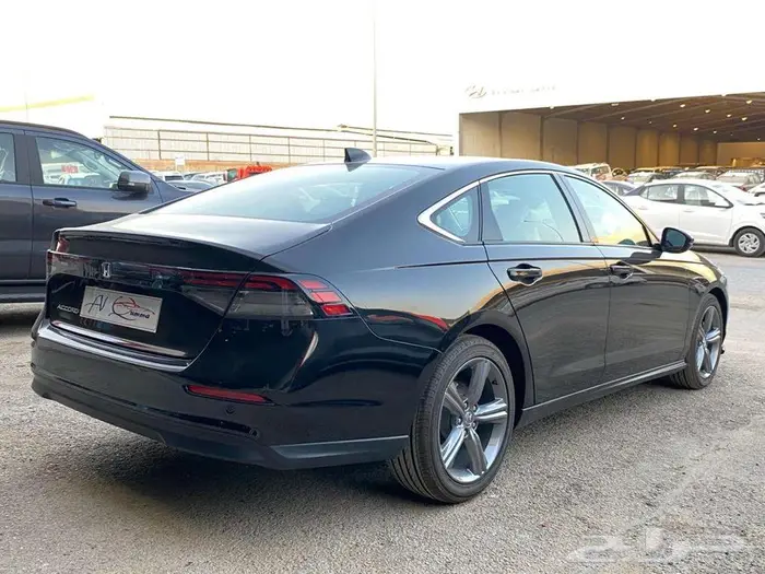 هوندا اكورد EX 2025 نص فل 2025 12