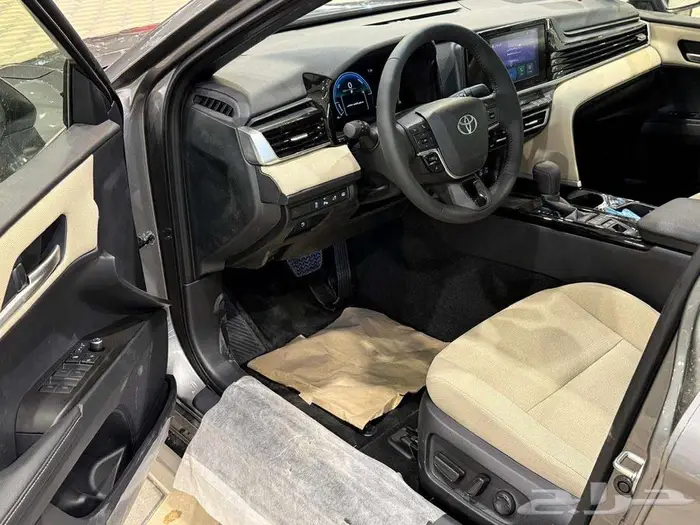 تويوتا كامري E بلس 2025   أداء مميز باقل قسط 15