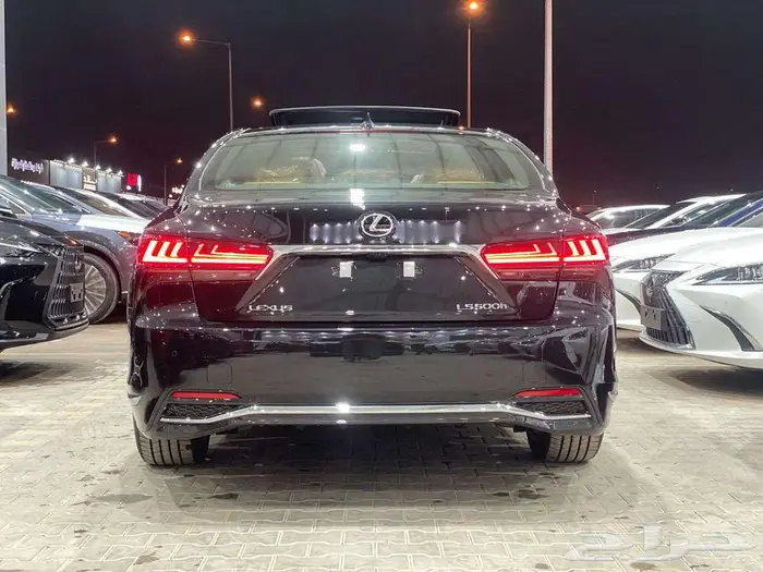 لكزس LS 500 h فل كامل هايبرد 2025 3