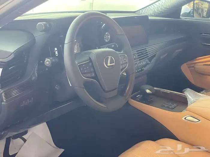 لكزس LS 500 h فل كامل هايبرد 2025 4