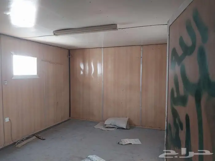 كرفان مستعمل غرفتين ومطبخ وحمام 1