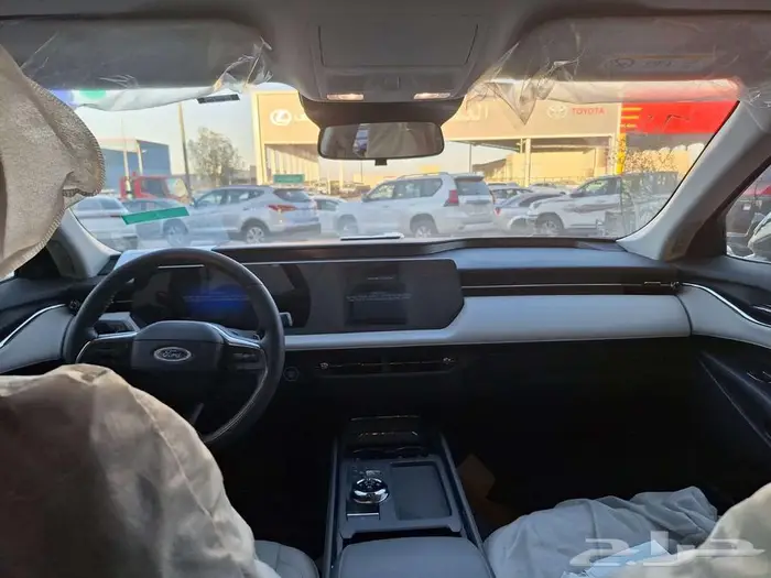 فورد توروس ترند 2026 7