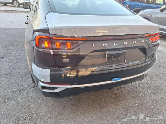 فورد توروس ترند 2026 9